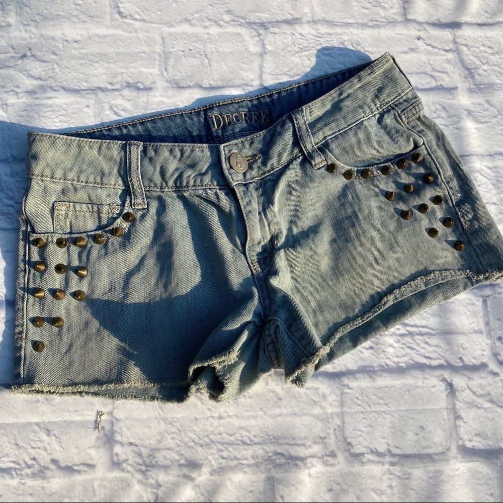 Decree Vintage Juniors Studded Grommets Low Rise Jean Shorts Size 5
